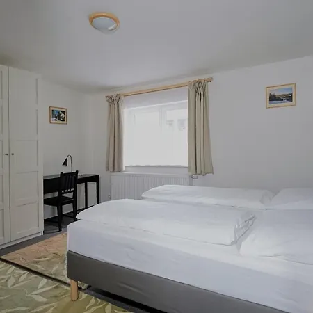 Guest House Prague Airport Exterior photo